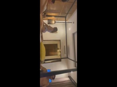 Saya sendiri menimbang 4 sugar daddy